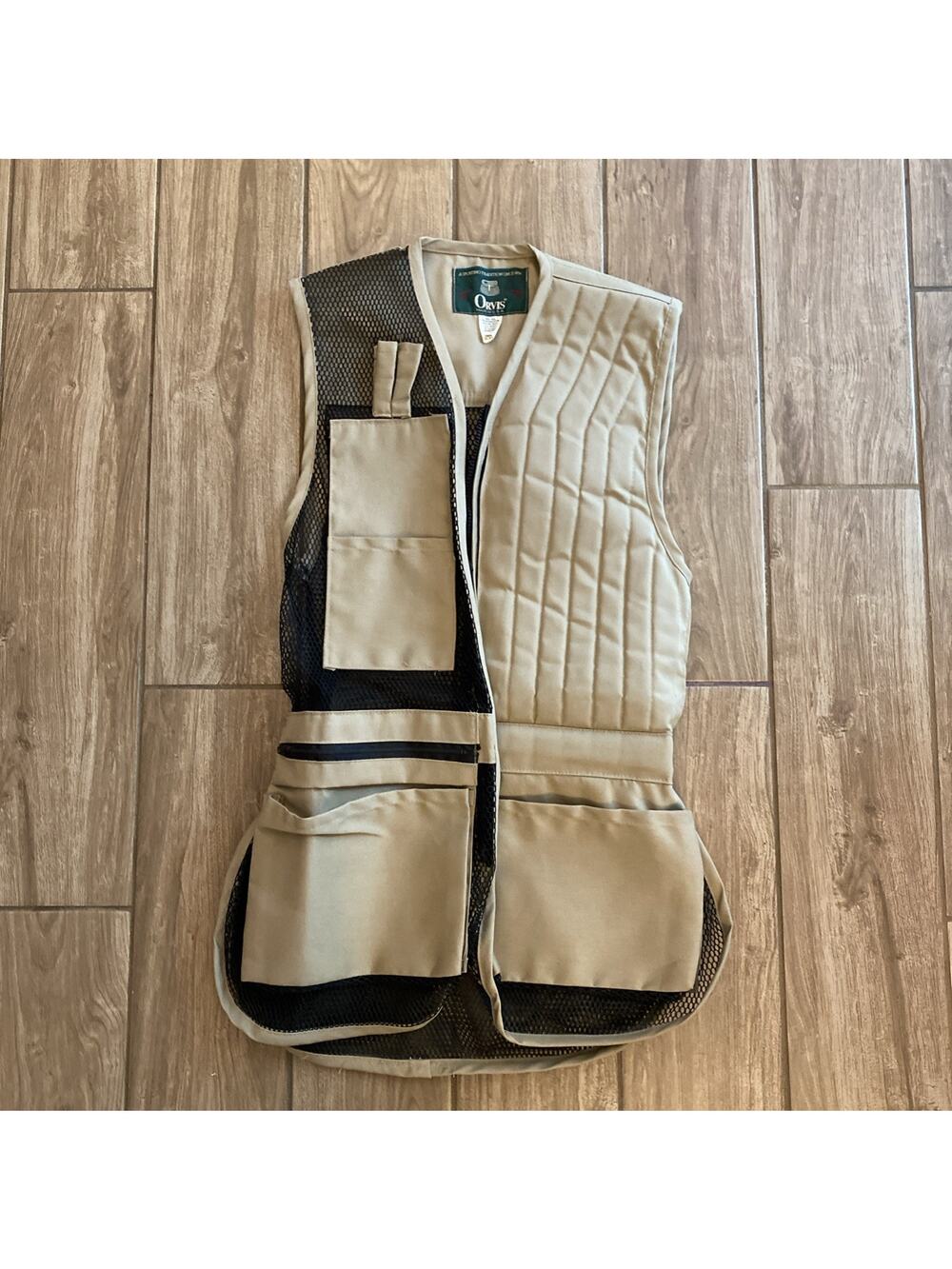 Vintage ORVIS Mesh Shooting Vest Size XL Khaki Multi Pockets Made in USA